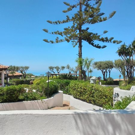 Residenza L 'Ulivo Villa ปาร์เกลียา ภายนอก รูปภาพ