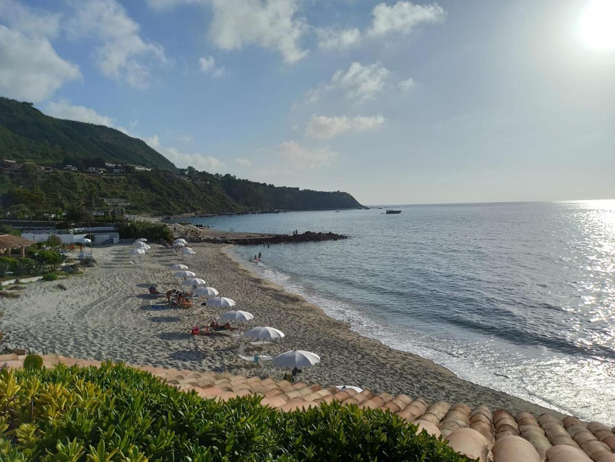 Residenza L 'Ulivo Villa ปาร์เกลียา ภายนอก รูปภาพ